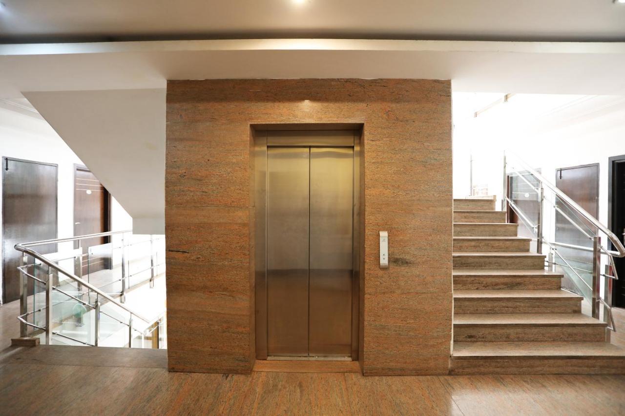 Hotel City Height - Delhi Ncr Id Not Accepted Neu-Delhi Exterior foto