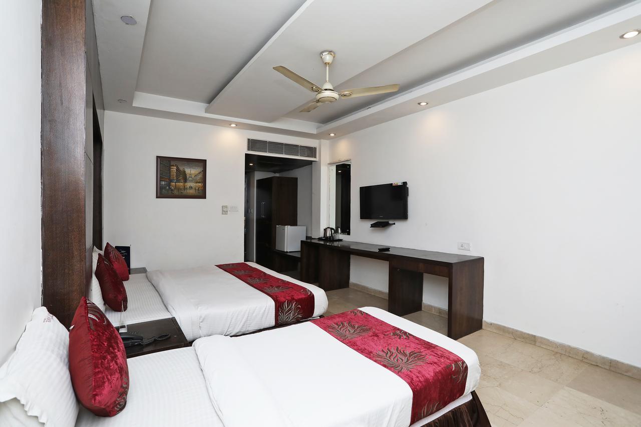 Hotel City Height - Delhi Ncr Id Not Accepted Neu-Delhi Exterior foto