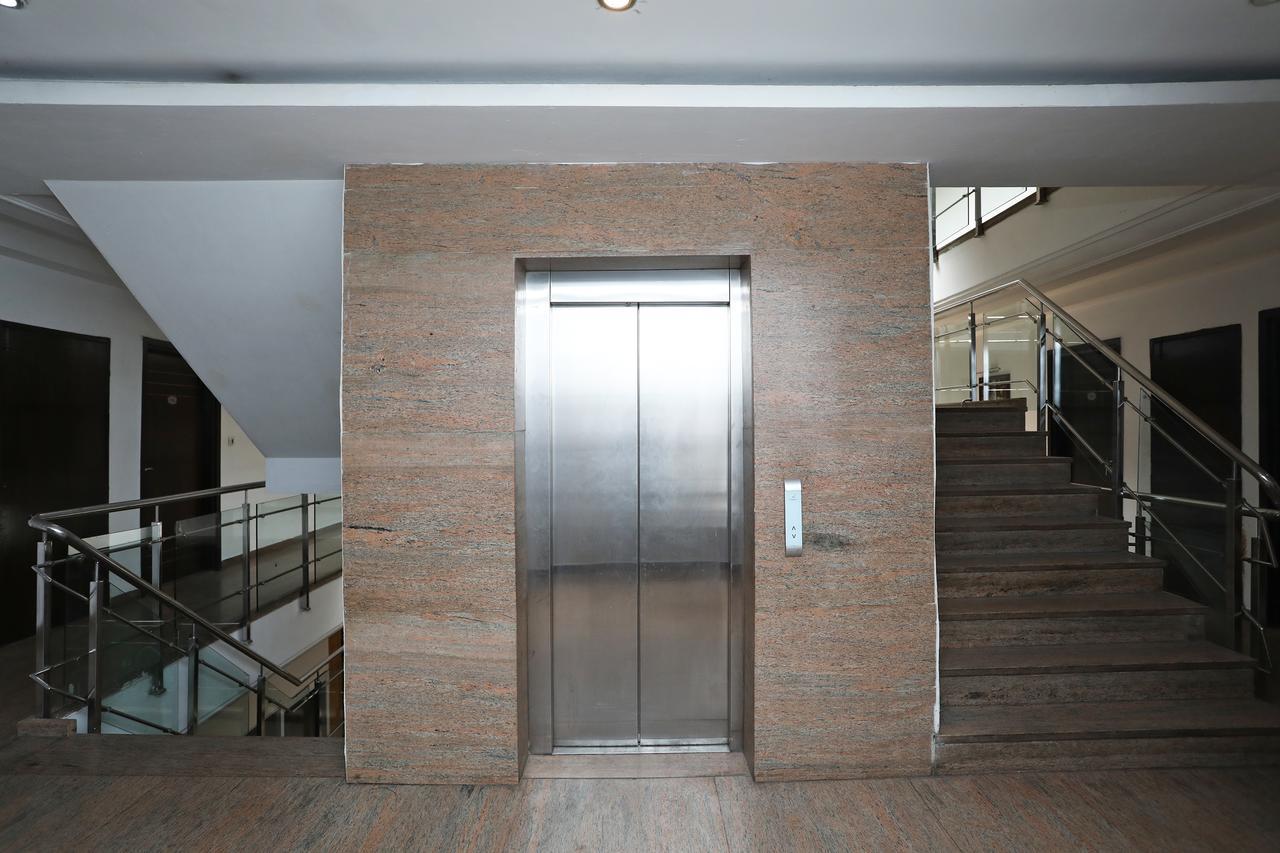 Hotel City Height - Delhi Ncr Id Not Accepted Neu-Delhi Exterior foto
